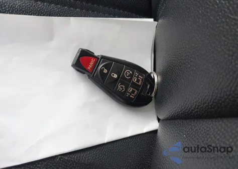 2015 Chrysler Town & Country Touring из США, поврежденный, VIN 2C4RC1BG7FR662980